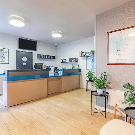 Appart'city Classic La Apartmanhotel 2*