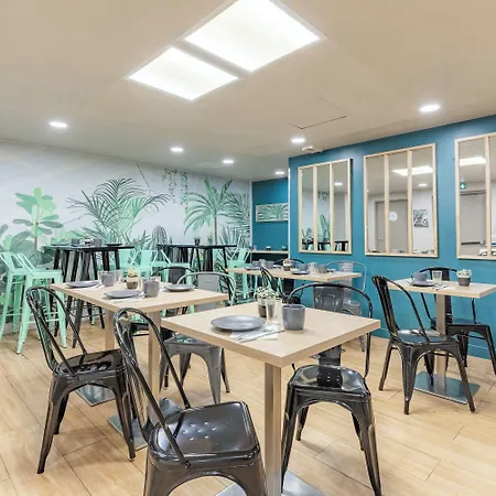 Appart'city Classic La Apartmanhotel