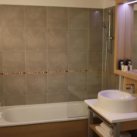 Hotel apartamentowy Appart'city Classic La 2*