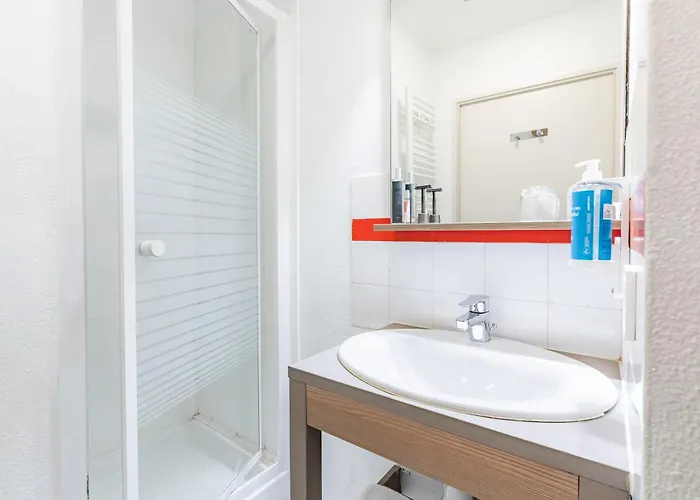 아파트호텔 Appart'city Classic La 2*